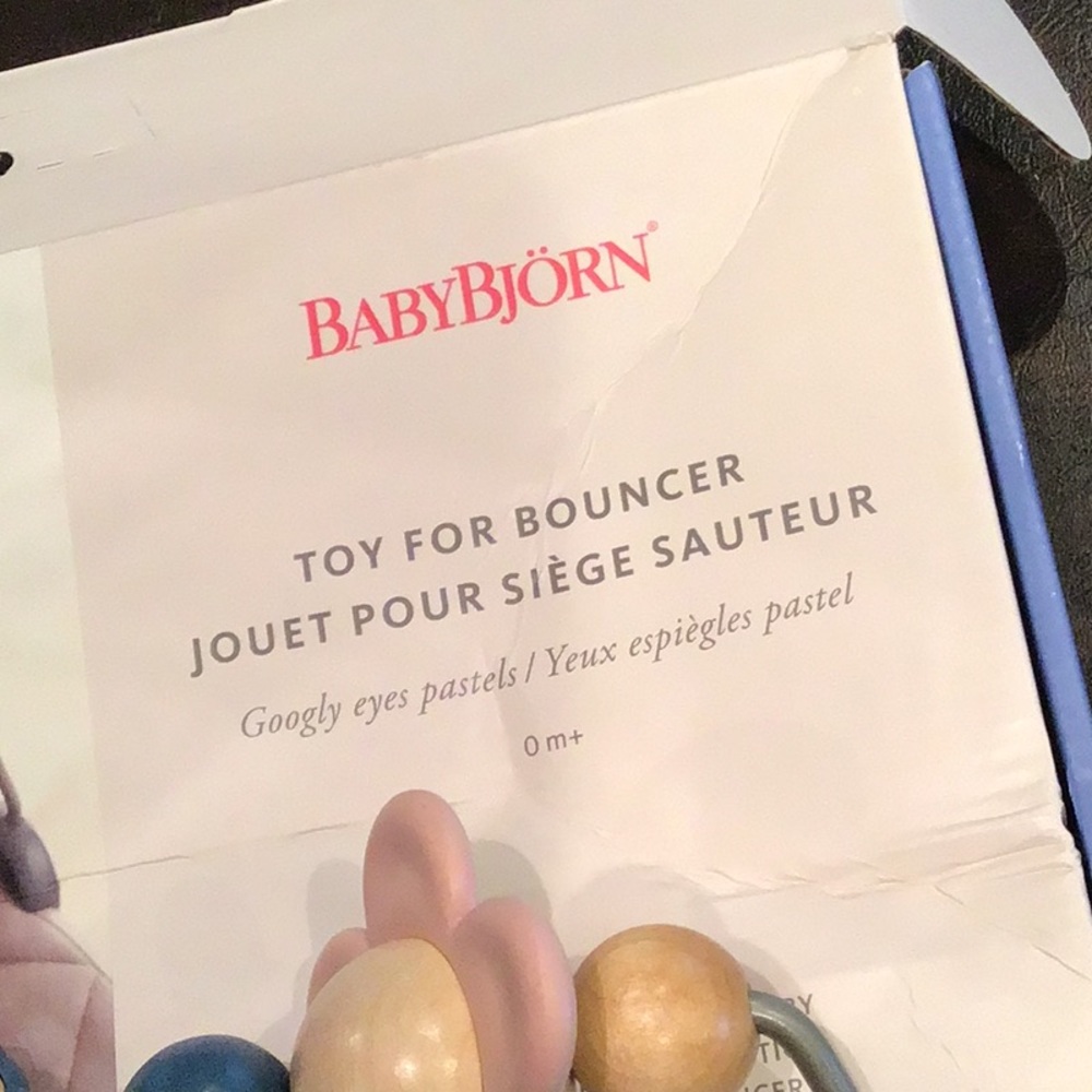 BabyBjörn Bouncer Toy Bar - Pastel Flower and Bead Toy - Picture 3 of 3